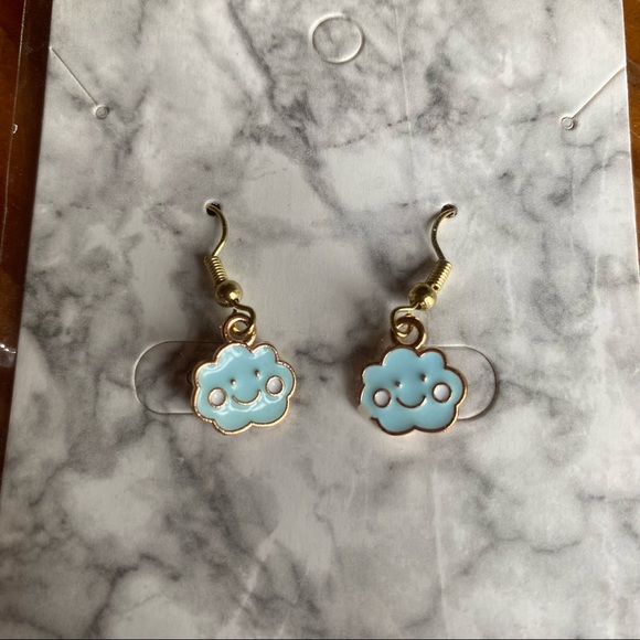 ☁️ Happy Face Clouds, Color Mint & Gold, Earrings - Picture 3 of 4